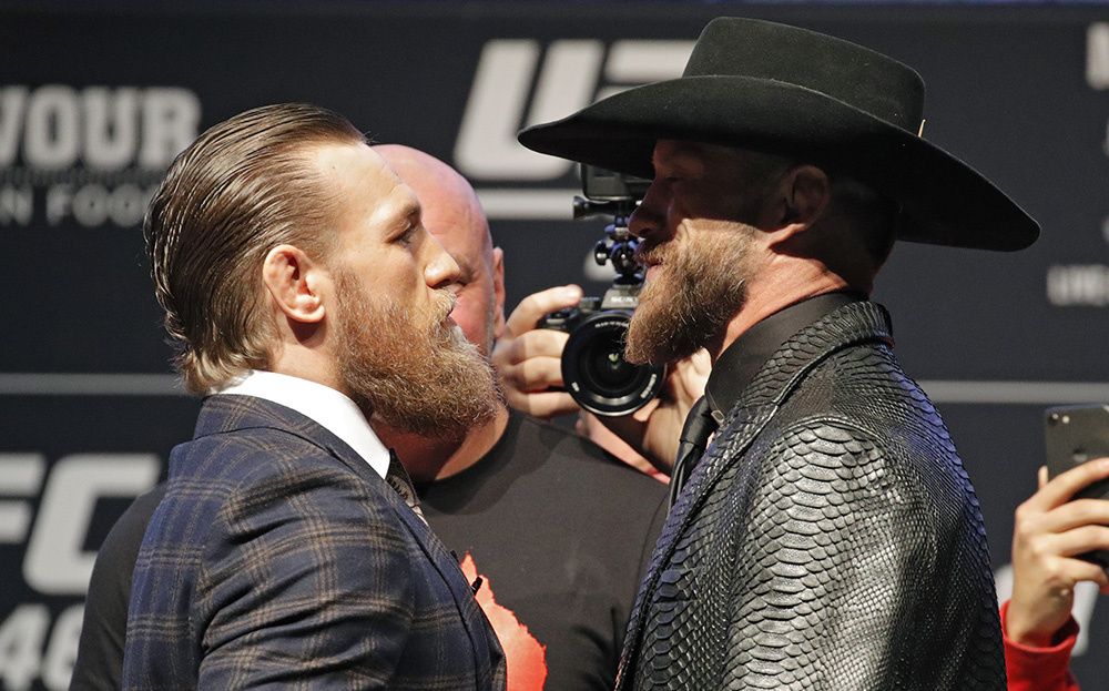Conor McGregor vs Donald Cerrone staredown