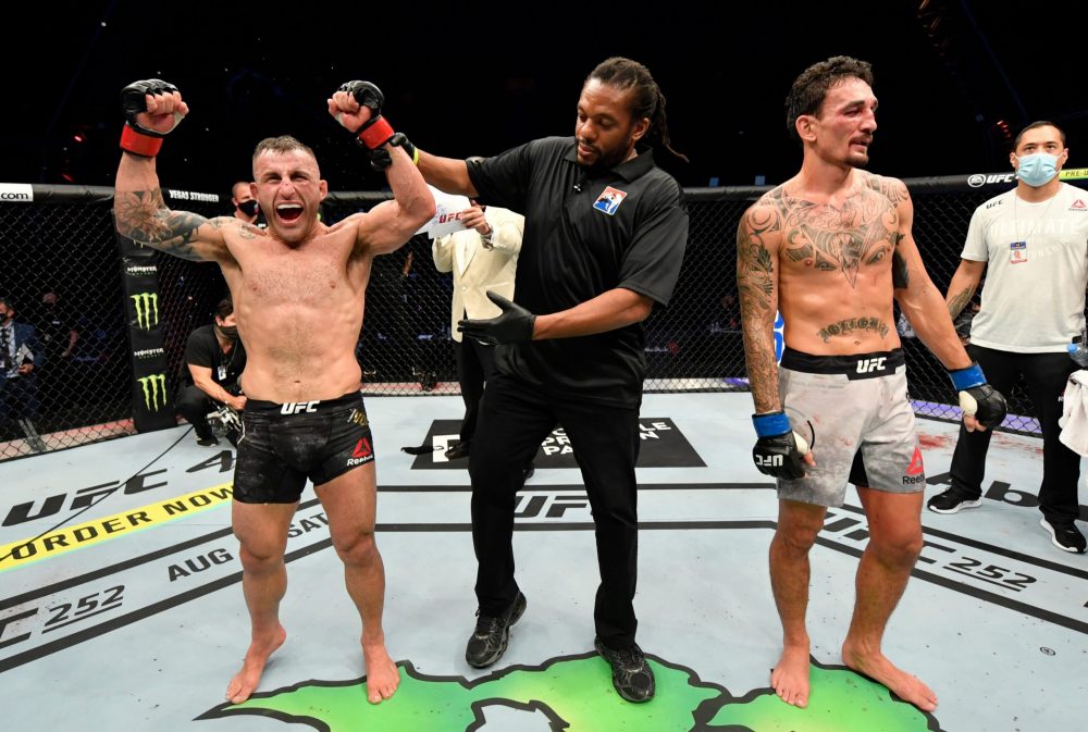 UFC 251 Alexander Volkanovski vs Max Holloway