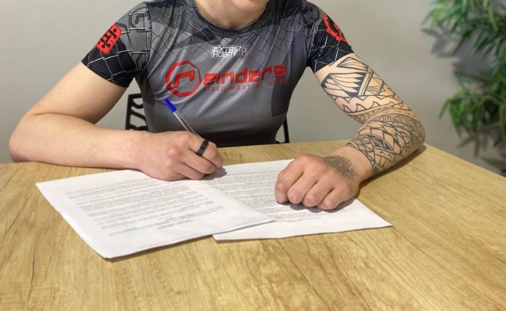 Oficiálne potvrdené! Ďaľší bojovník z domácej scény zabojuje o zmluvu do UFC!