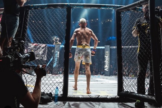 Vojto Barborík bude ťahákom turnaja Fabriq MMA v Nitre