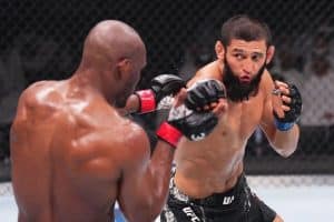 UFC bojovníci reagujú na ostro sledovaný súboj Kamaru Usman vs Khamzat Chimaev n