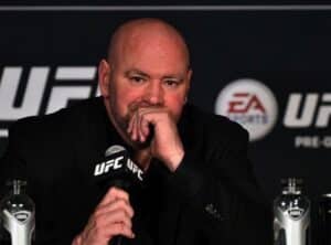 Riaditeľ UFC Dana White reaguje na famózne víťazstvo Briana Ortegu nad Yairom Rodriguezom