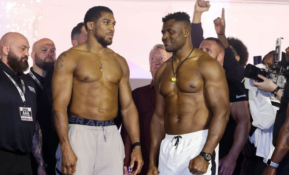 BOX: Anthony Joshua vs Francis Ngannou – výsledok zápasu