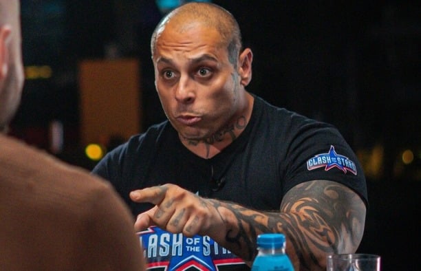 Kotlár Security má žalostnú bilanciu v Clashi. Toto je jeho reakcia na prehru s Karlosom Bendom v klietke strachu